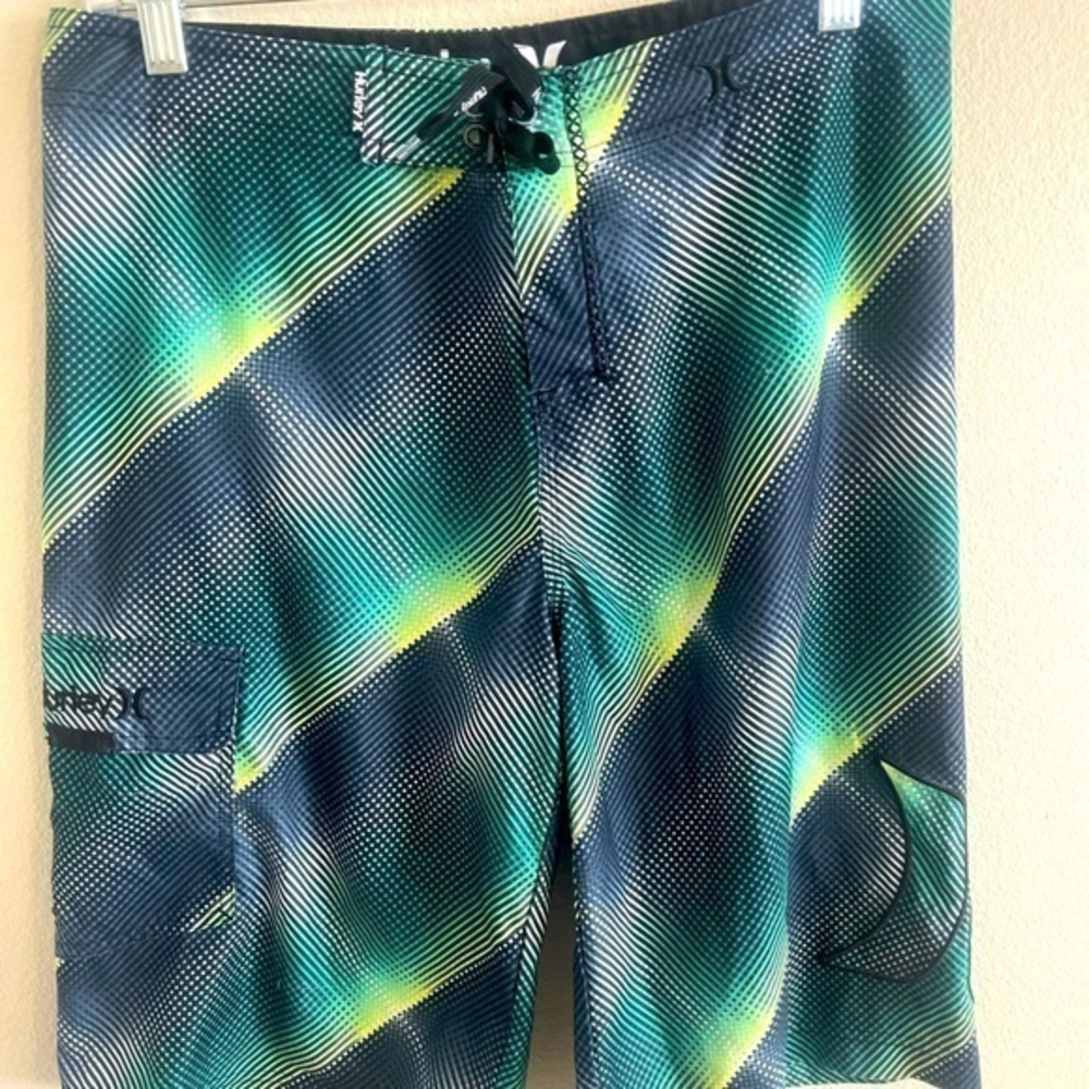 Hurley Boys‎ Board shorts swim trunks size 16